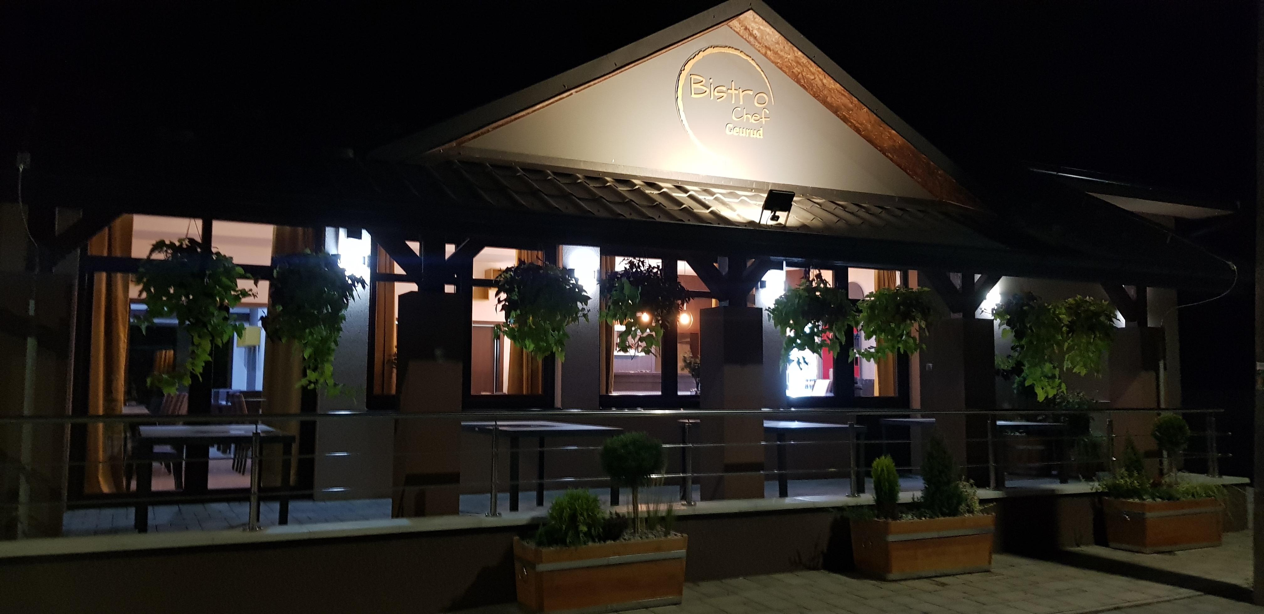Bistro Chef Geurud