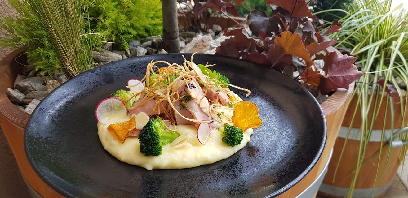 Bistro Chef Geurud